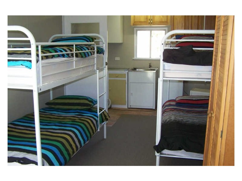 33 CURLEW AVENUE, Hawks Nest NSW 2324