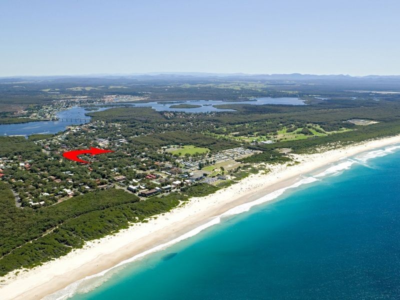 60 Booner Street, Hawks Nest NSW 2324