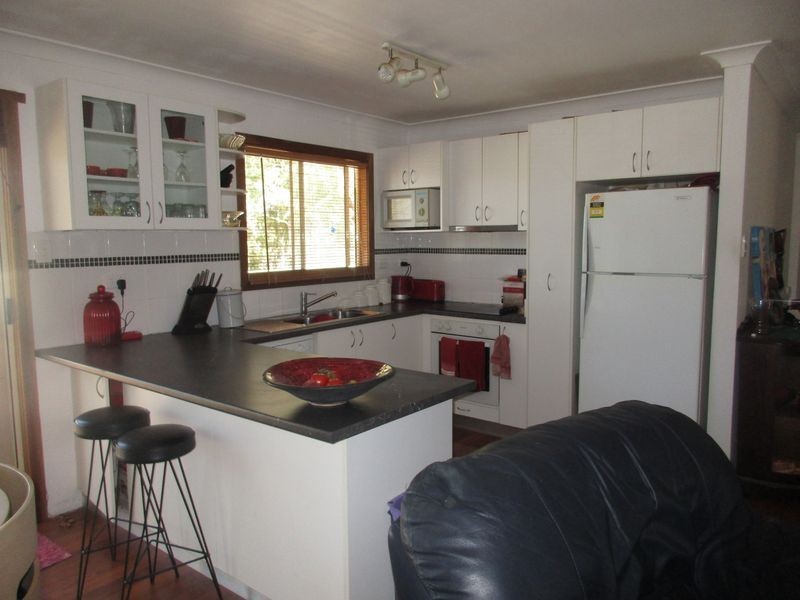 6 Central Avenue, Bundabah NSW 2324