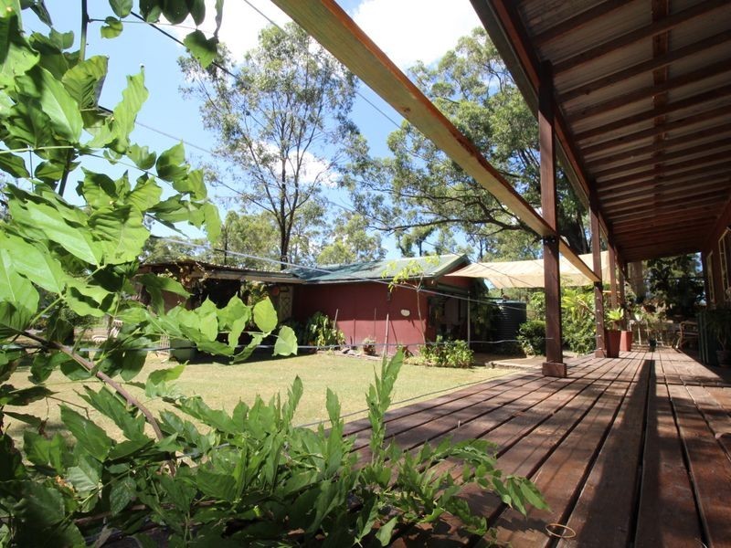 6 Central Avenue, Bundabah NSW 2324