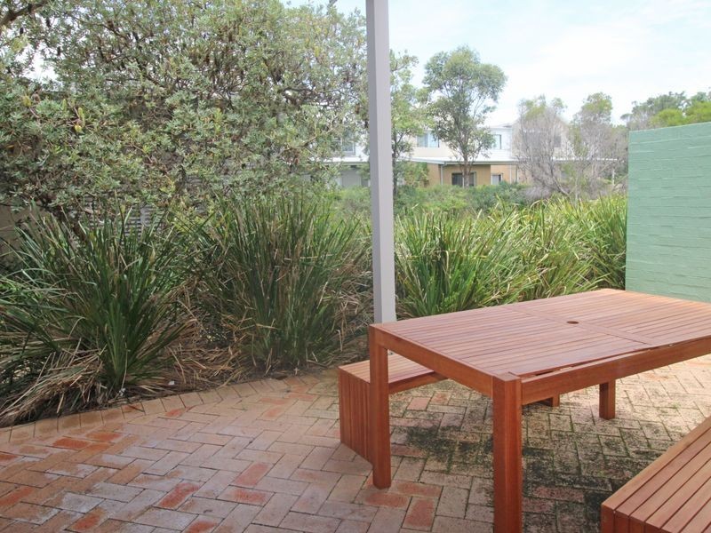 20 Yalinbah Street, Tea Gardens NSW 2324