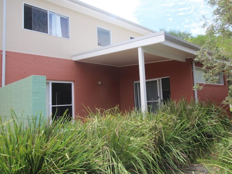 20 Yalinbah Street, Tea Gardens NSW 2324