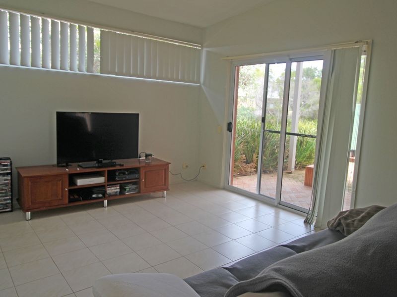 20 Yalinbah Street, Tea Gardens NSW 2324