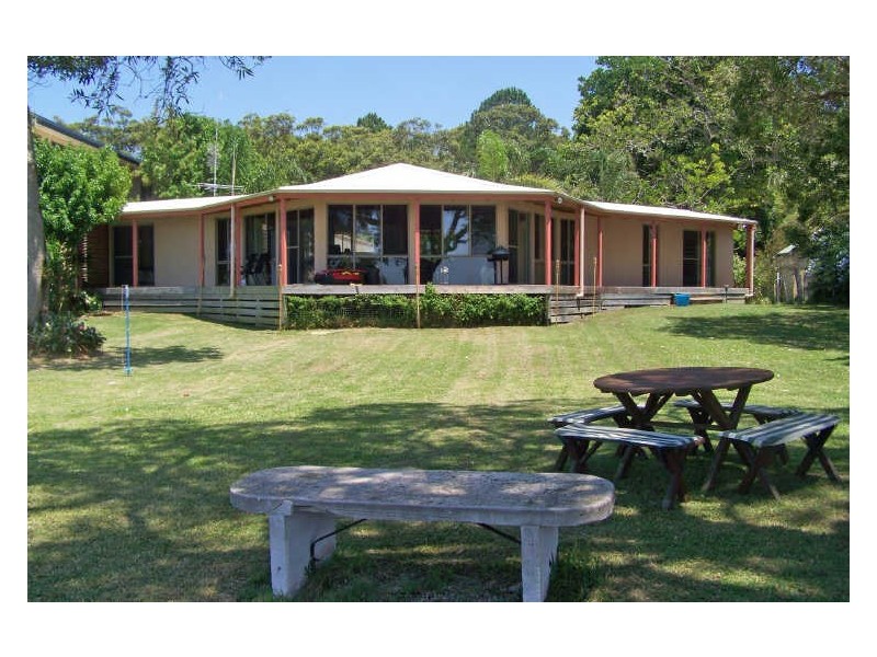 62 KOREE STREET, Pindimar NSW 2324