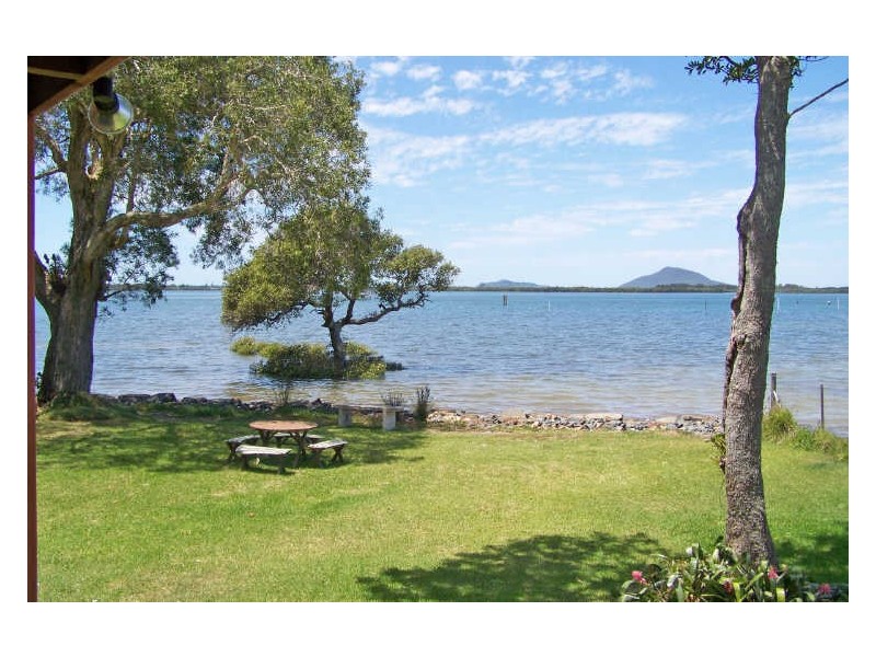 62 KOREE STREET, Pindimar NSW 2324