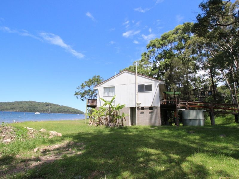 52 Cove Boulevard, North Arm Cove NSW 2324