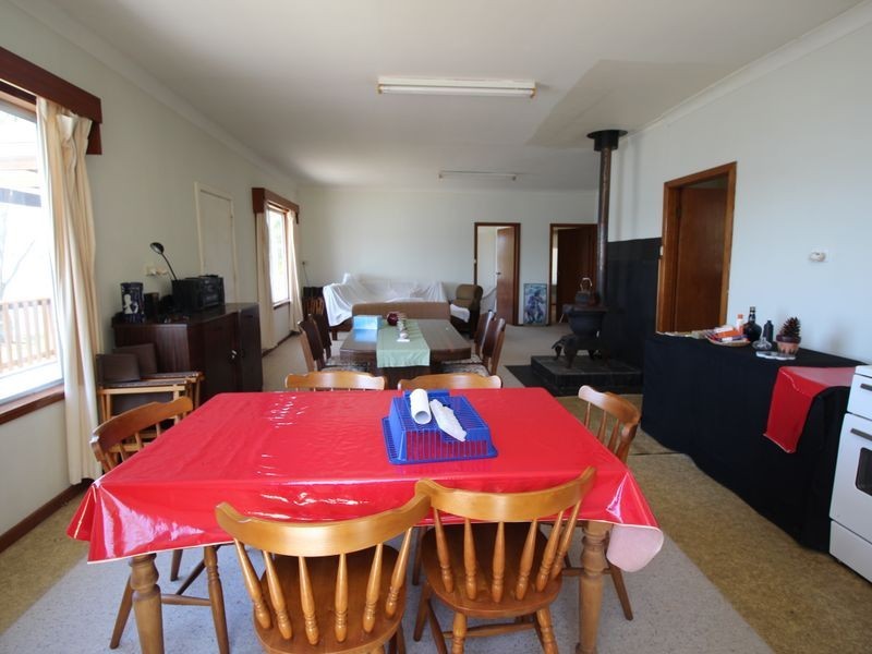 52 Cove Boulevard, North Arm Cove NSW 2324