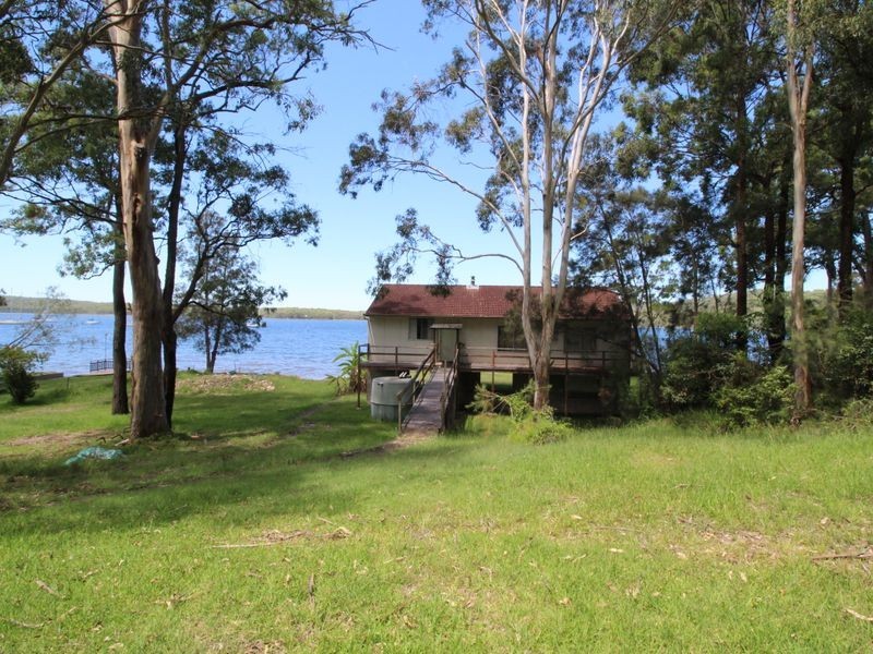 52 Cove Boulevard, North Arm Cove NSW 2324