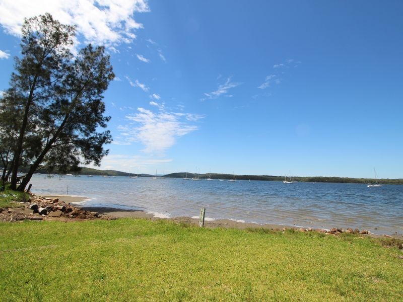 52 Cove Boulevard, North Arm Cove NSW 2324