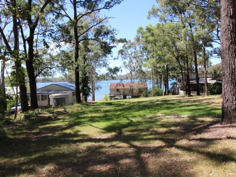 52 Cove Boulevard, North Arm Cove NSW 2324
