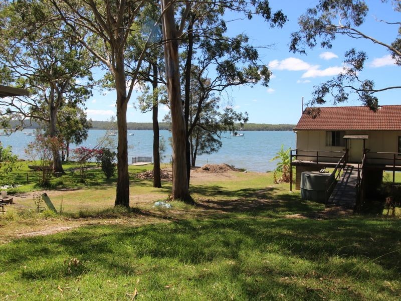 52 Cove Boulevard, North Arm Cove NSW 2324