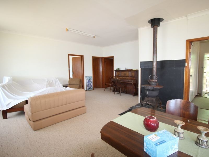 52 Cove Boulevard, North Arm Cove NSW 2324