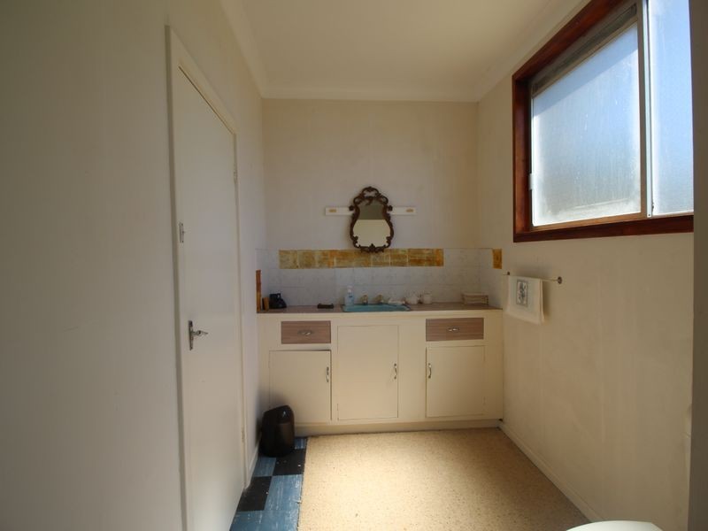 52 Cove Boulevard, North Arm Cove NSW 2324