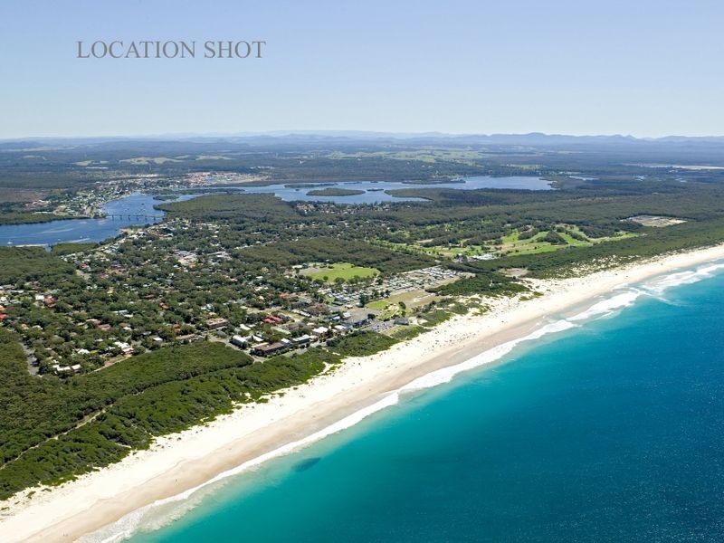 40 Ibis Avenue, Hawks Nest NSW 2324