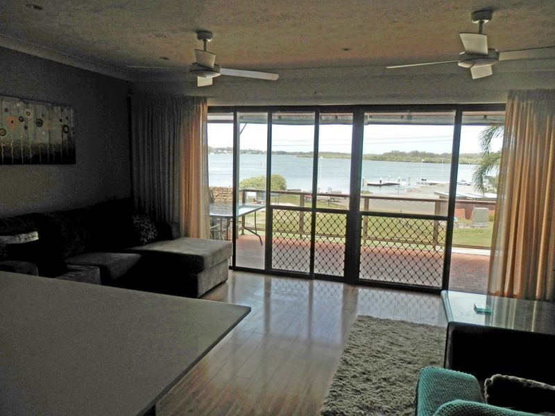 6/34/ MOIRA PARADE, Hawks Nest NSW 2324