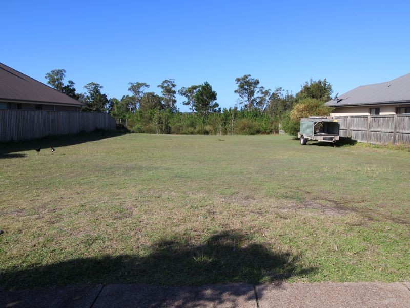 90 Windward Circuit, Tea Gardens NSW 2324
