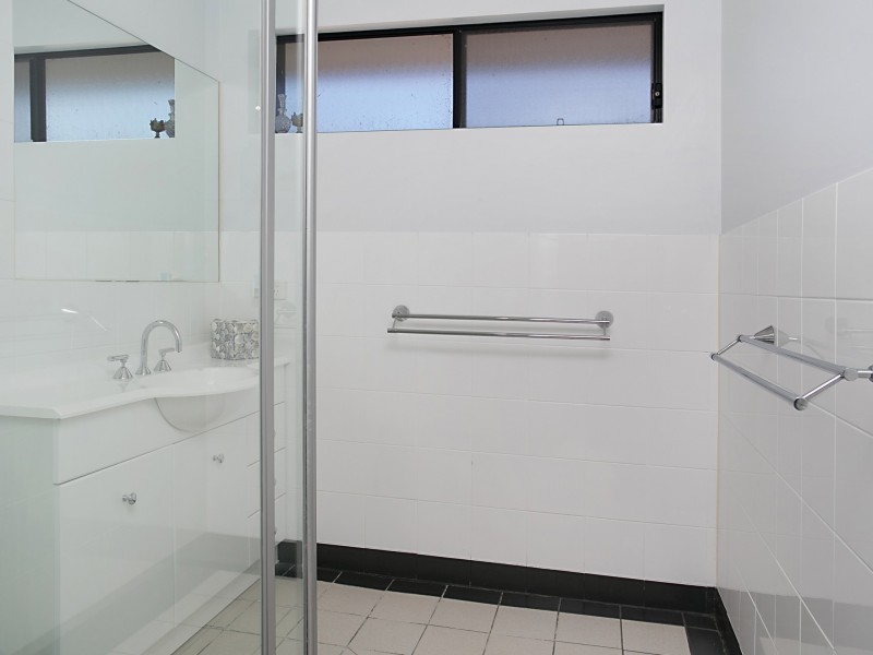 3 Ayres Road, Tea Gardens NSW 2324