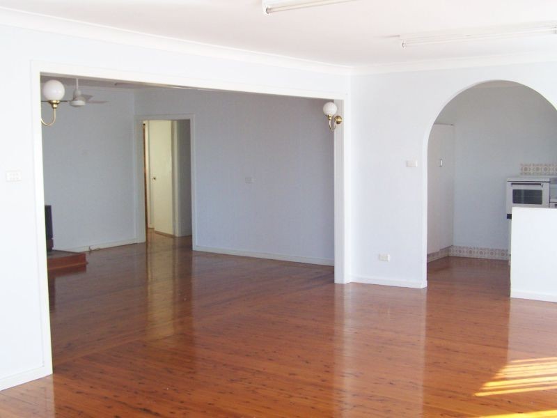 7 Curlew Cresent, Pindimar NSW 2324