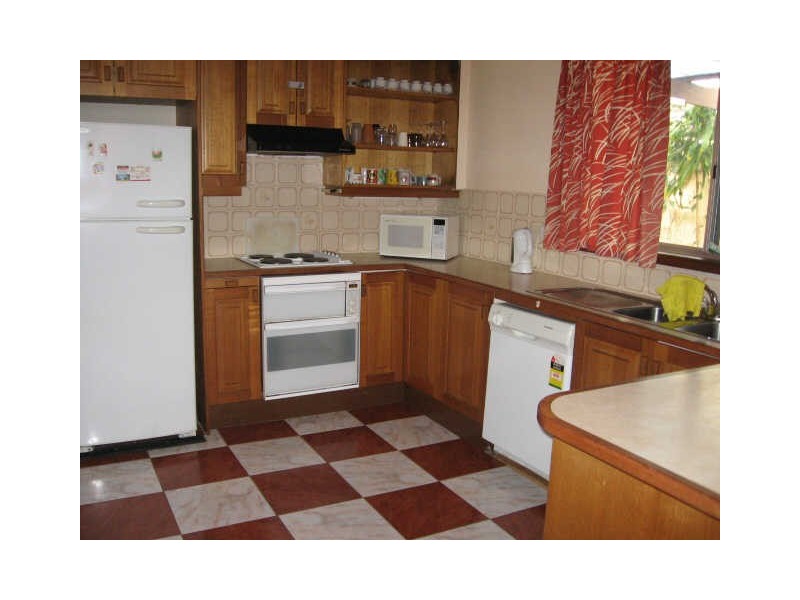 1 Perrumba Street, Hawks Nest NSW 2324