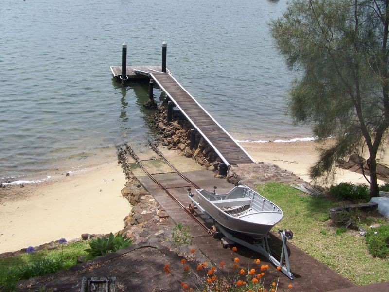 116 Cove Blvd, North Arm Cove NSW 2324