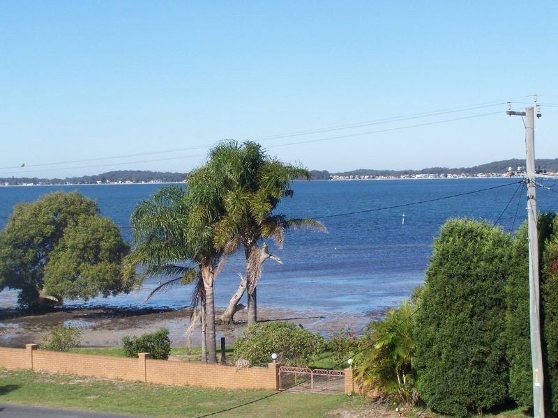 53 Cunningham Street, Pindimar NSW 2324