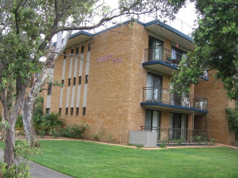 12/22-26 Russell Street, Hawks Nest NSW 2324