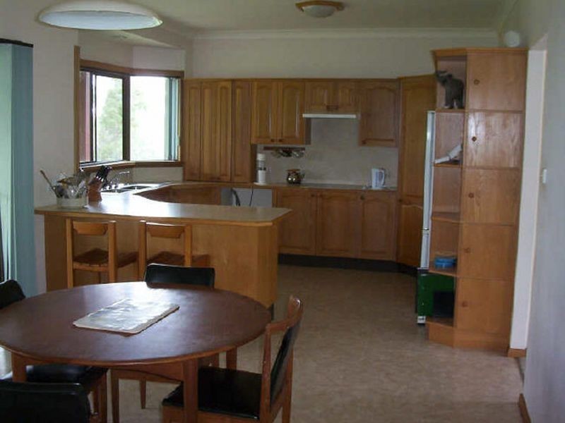 6842 Pacific Highway, Tea Gardens NSW 2324