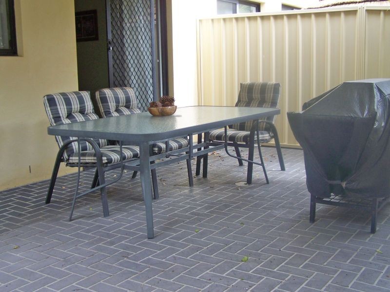 Unit 2/4 Booner Street, Hawks Nest NSW 2324