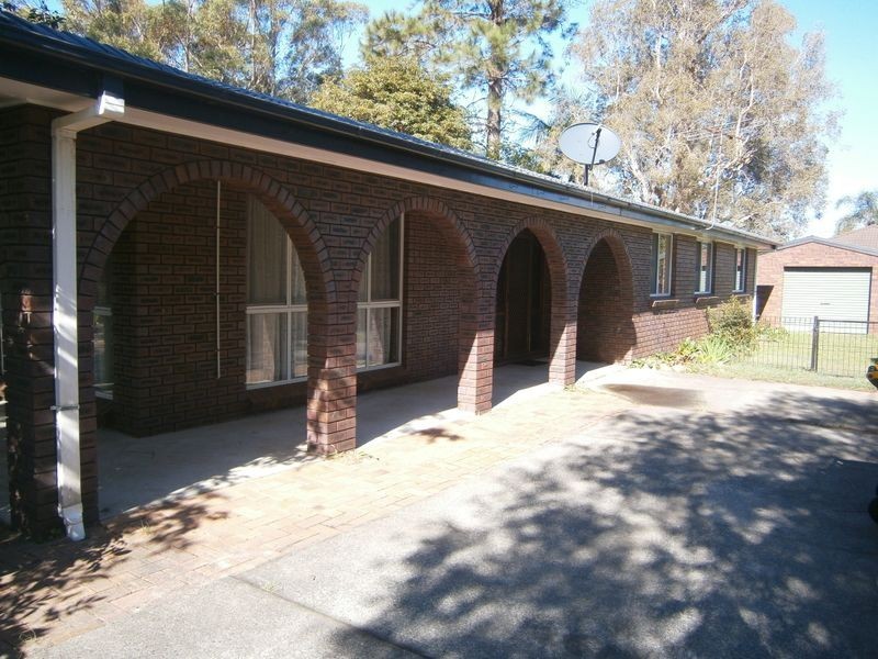 13 Karthena Crescent, Hawks Nest NSW 2324