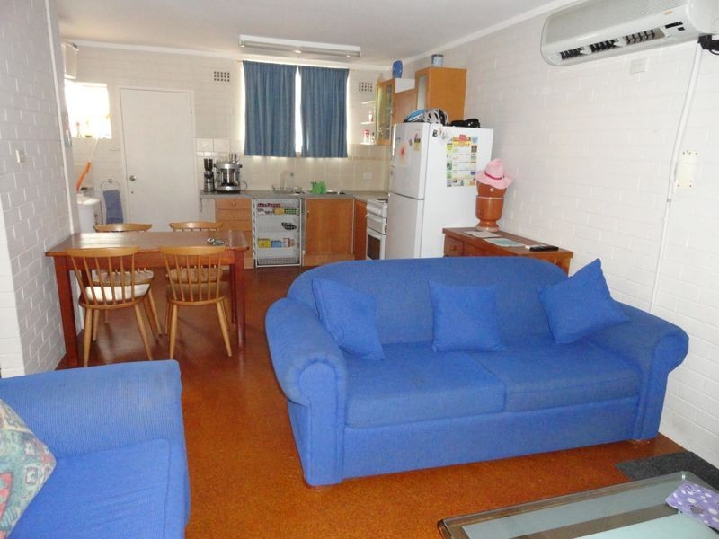 1/6 Cooloon Street, Hawks Nest NSW 2324