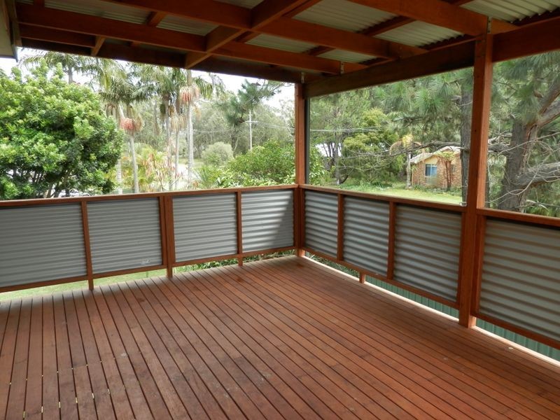 11 Wood Street, Pindimar NSW 2324