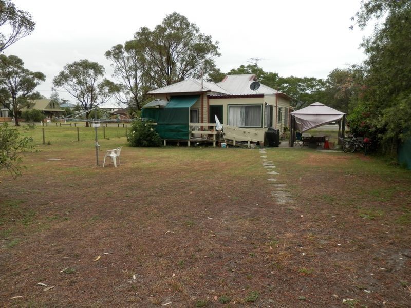 11 Witt Street, Tea Gardens NSW 2324