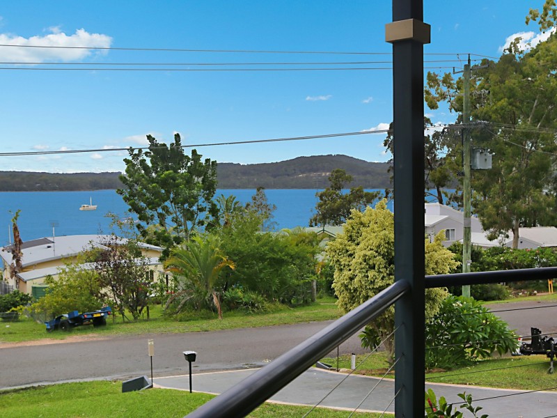53 Eastslopes Way, North Arm Cove NSW 2324