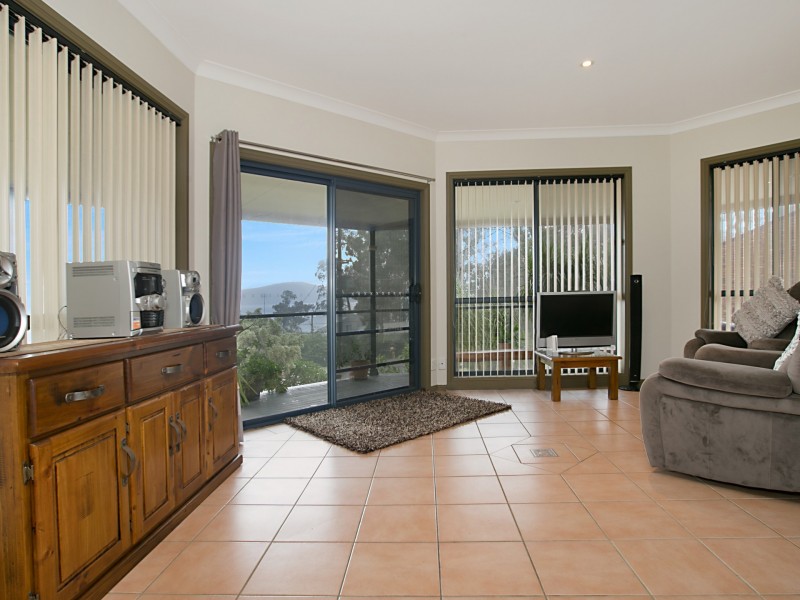 53 Eastslopes Way, North Arm Cove NSW 2324