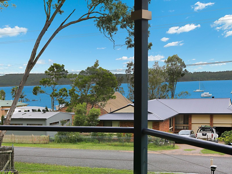 53 Eastslopes Way, North Arm Cove NSW 2324