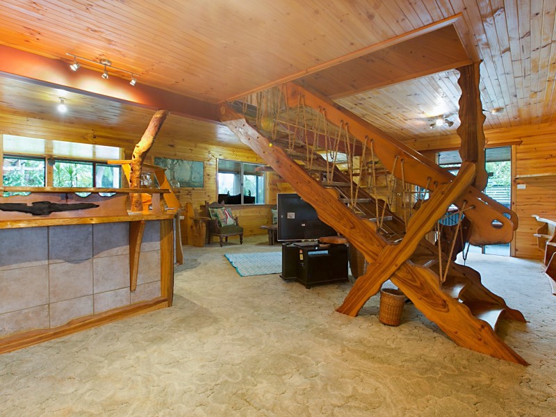 6 Pleasant View Parade, Bundabah NSW 2324