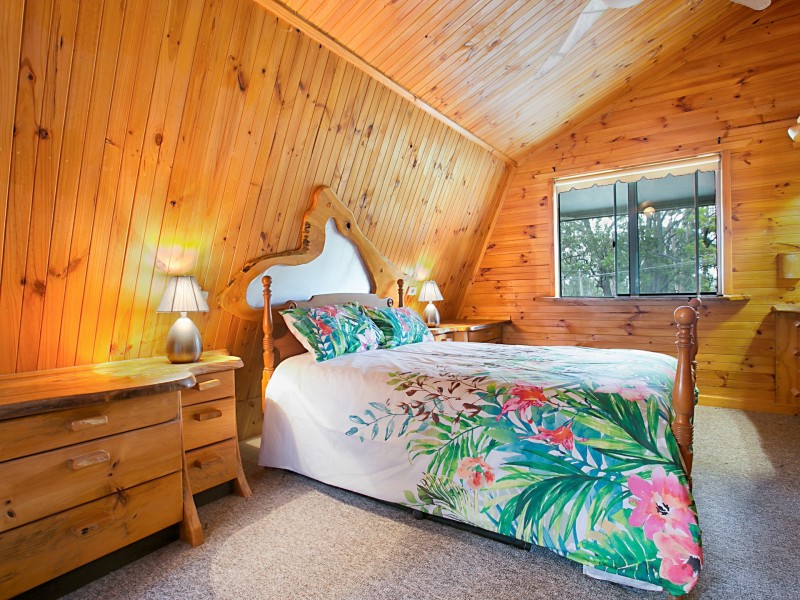 6 Pleasant View Parade, Bundabah NSW 2324