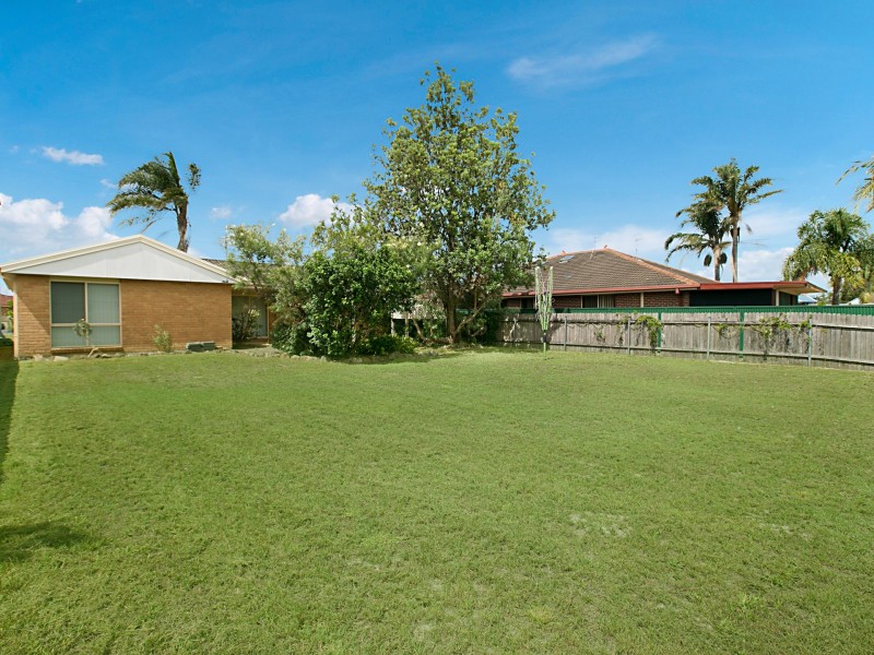 61 Myall st, Tea Gardens NSW 2324