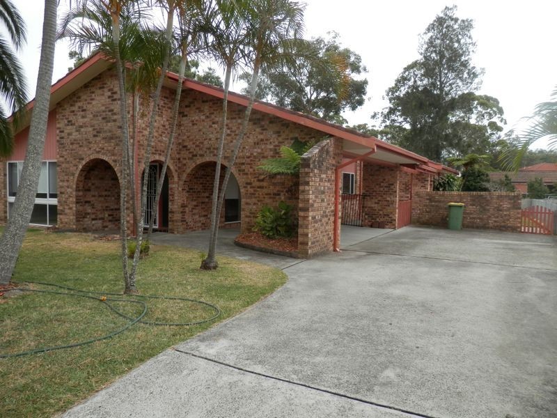 10 Albatross Avenue, Hawks Nest NSW 2324