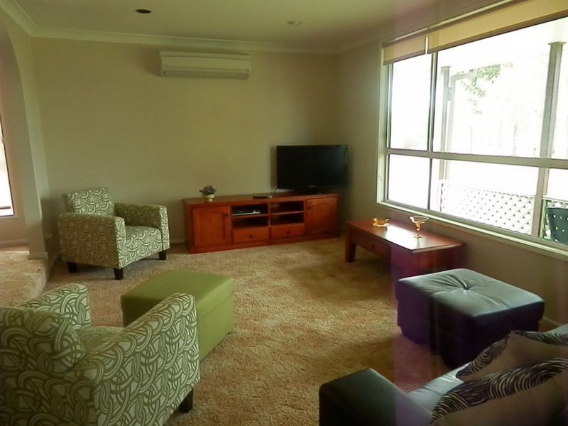 84 Bayview Road, Tea Gardens NSW 2324