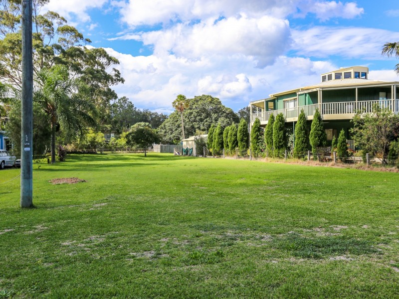 51 Cunningham Street, Pindimar NSW 2324