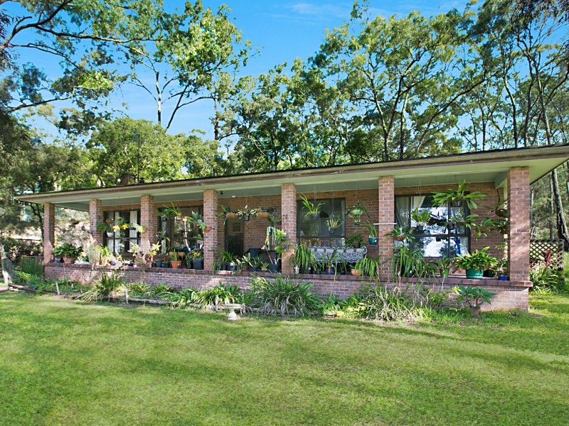 81 Cove Boulevard, North Arm Cove NSW 2324