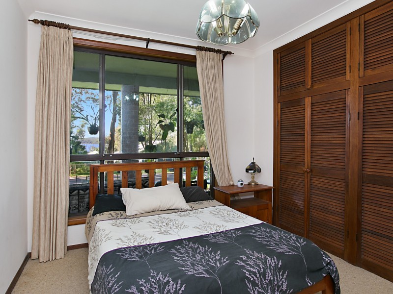 81 Cove Boulevard, North Arm Cove NSW 2324