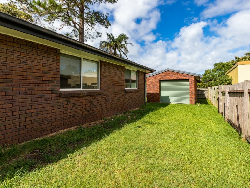 13 Karthena Crescent, Hawks Nest NSW 2324