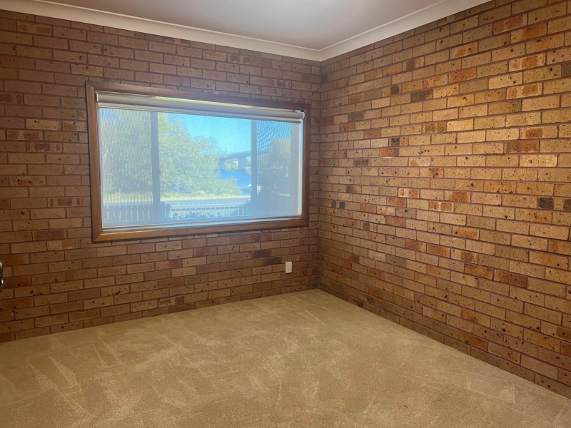22 Moira Pde, Hawks Nest NSW 2324
