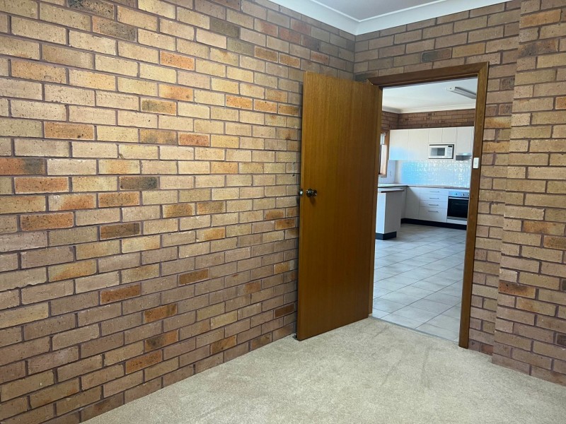 22 Moira Pde, Hawks Nest NSW 2324