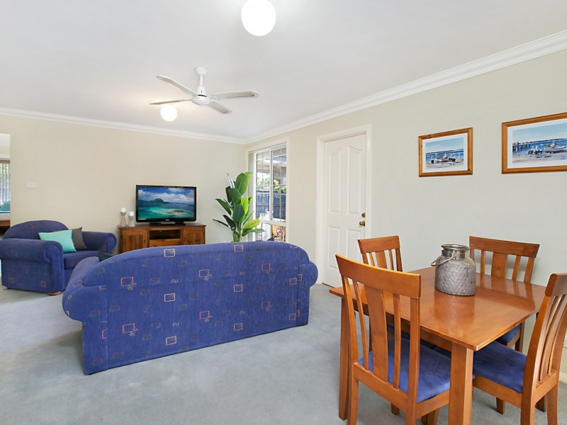 1/1 East Close, Hawks Nest NSW 2324