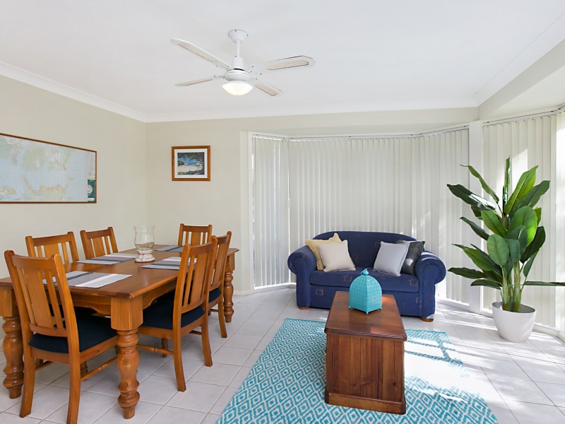 1/1 East Close, Hawks Nest NSW 2324