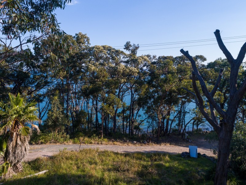 17 The Esplande, North Arm Cove NSW 2324