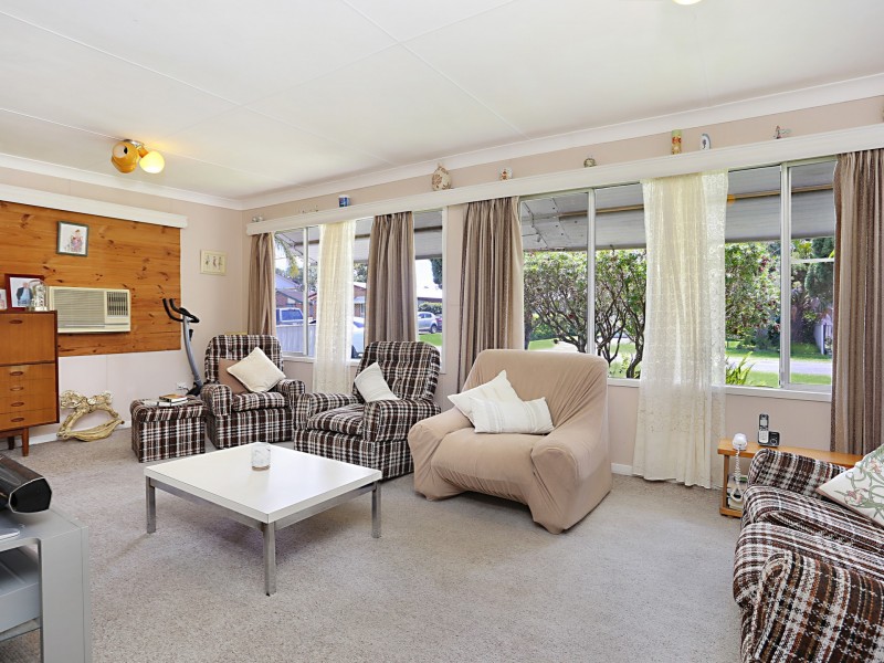 12 Motum Avenue, Tea Gardens NSW 2324